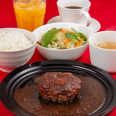 A5ランク黒毛和牛ハンバーグ(スープ・サラダ・ライス・セットドリンク付)
